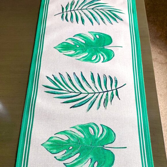 72" Table Runner Green Beige Tropical Leaves Monstera Leaf Palm Frond New - Picture 3 of 4